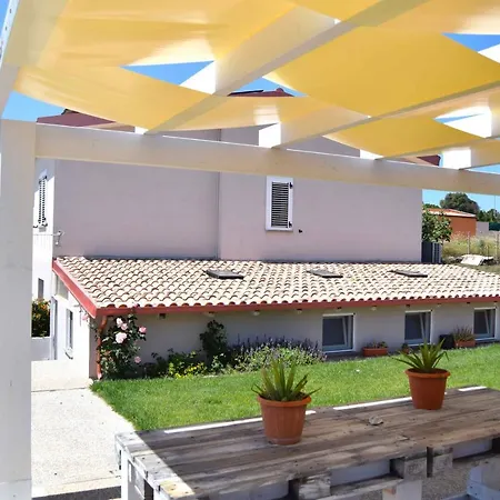 Mi Casa Es Tu Casa 104 לינה וארוחת בוקר 4*