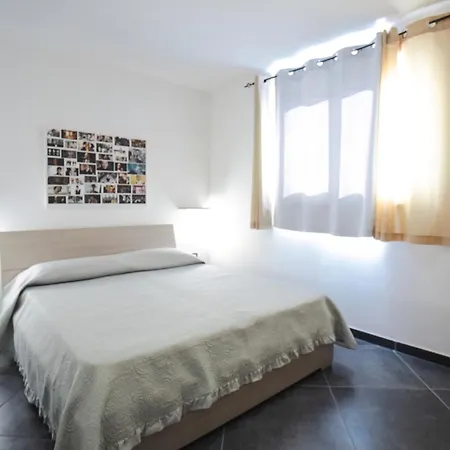 Mi Casa Es Tu Casa 104 Portoscuso